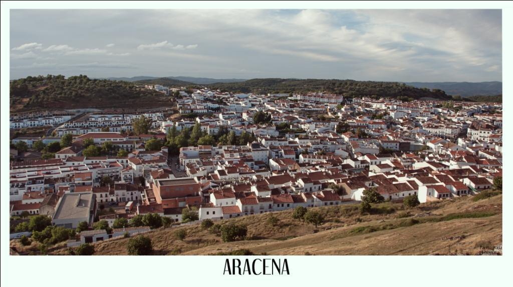 Hospederia Reina De Los Angeles Aracena Exteriör bild
